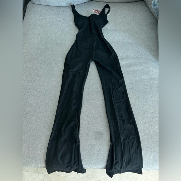 VertVie Pants - TikTok Viral athleisure jumpsuit